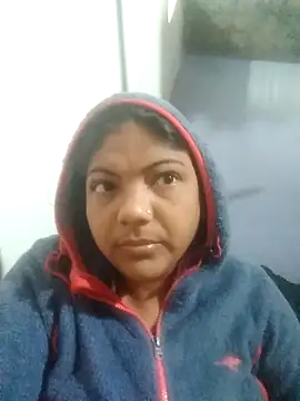 Snapshot of Sakina77 chatting on February 1, 2026, 5:28 am Sakina77 online show from February 1, 2026, 5:28 am