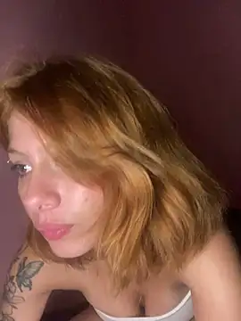 Snapshot of casal_atrevido chatting on May 2, 2026, 10:04 pm casal atrevido online show from May 2, 2026, 10:04 pm