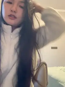 BeiBeiiiii online show from March 18, 2026, 9:34 am