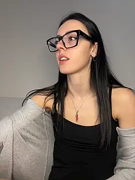 alibi room online show from April 1, 2026, 3:31 pm