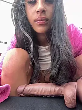 Teasing-Tiara online show from May 22, 2026, 12:00 pm