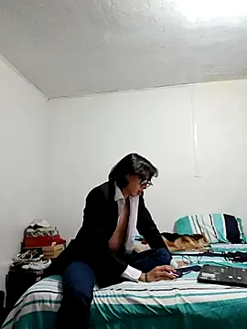 Particular0189 online show from February 5, 2026, 6:51 am