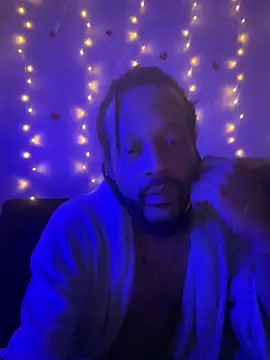 Snapshot of magic_man1085 chatting on April 15, 2026, 3:24 am magic man1085 online show from April 15, 2026, 3:24 am