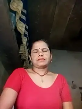 Snapshot of Pooja_sahu chatting on June 6, 2026, 10:03 pm Pooja sahu online show from June 6, 2026, 10:03 pm