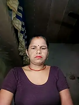 Snapshot of Pooja_sahu chatting on June 11, 2026, 6:39 pm Pooja sahu online show from June 11, 2026, 6:39 pm