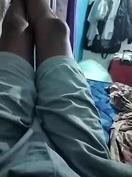 tamilpaiyan989 online show from April 4, 2026, 2:03 pm