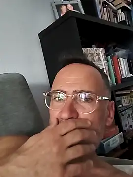 bobo672 online show from March 17, 2026, 6:50 am