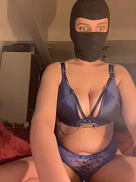 Snapshot of HelinHot chatting on February 24, 2026, 9:13 pm HelinHot online show from February 24, 2026, 9:13 pm