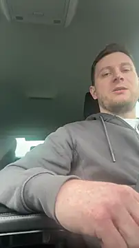 LubasOriginMen online show from February 5, 2026, 1:16 pm