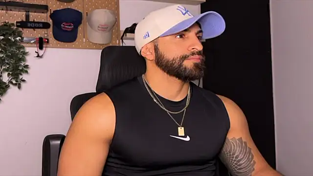 Snapshot of SamDornan51 chatting on February 14, 2026, 12:29 am SamDornan51 online show from February 14, 2026, 12:29 am