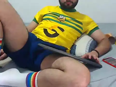 AxelNoval online show from May 19, 2026, 3:29 pm