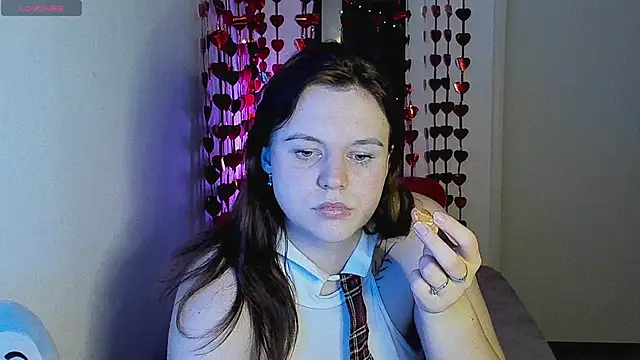 Lika  Sweeet online show from February 4, 2026, 11:09 pm