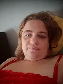 Snapshot of VitniKis chatting on February 6, 2026, 2:09 pm VitniKis online show from February 6, 2026, 2:09 pm