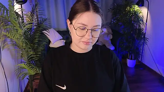 Snapshot of vanessaparadiza chatting on February 12, 2026, 1:50 pm vanessaparadiza online show from February 12, 2026, 1:50 pm