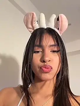 Chel   online show from March 28, 2026, 7:57 pm