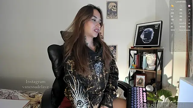 Vanessarte  online show from July 16, 2026, 1:55 am