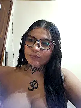 Snapshot of tatuadabr chatting on February 8, 2026, 7:01 am tatuadabr online show from February 8, 2026, 7:01 am