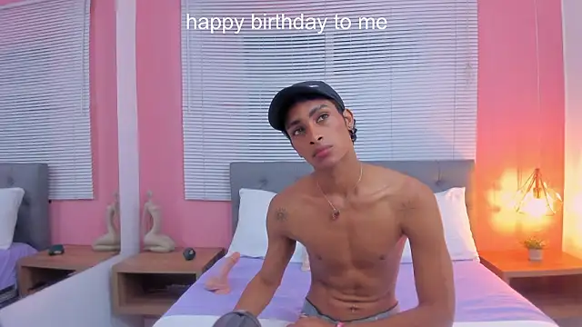 Snapshot of drako18_ chatting on February 21, 2026, 2:12 am drako18 online show from February 21, 2026, 2:12 am