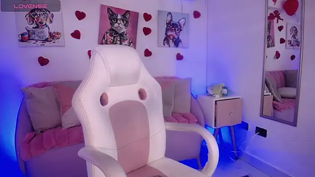 Snapshot of David_Banks_ chatting on February 20, 2026, 12:38 pm David Banks online show from February 20, 2026, 12:38 pm