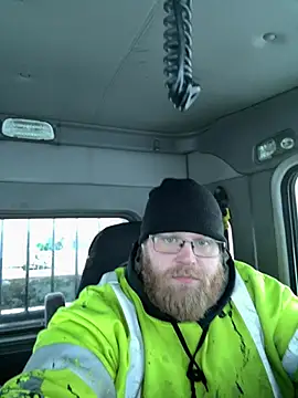 Snapshot of arcticman103 chatting on February 2, 2026, 12:20 am arcticman103 online show from February 2, 2026, 12:20 am