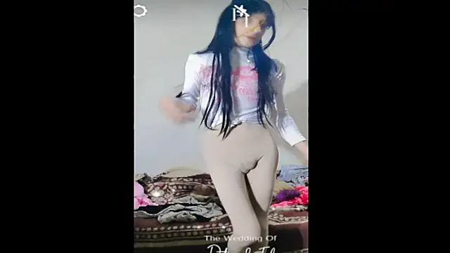 ammsexy1 online show from February 12, 2026, 6:03 pm