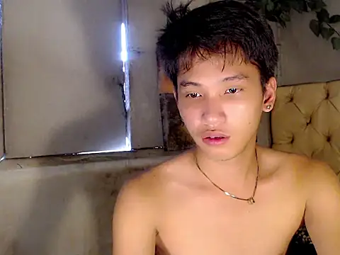 Snapshot of Baby_Aries69 chatting on February 5, 2026, 7:24 am Baby Aries69 online show from February 5, 2026, 7:24 am