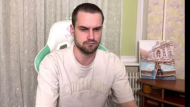 Snapshot of Cari__ chatting on March 2, 2026, 7:32 pm Cari online show from March 2, 2026, 7:32 pm