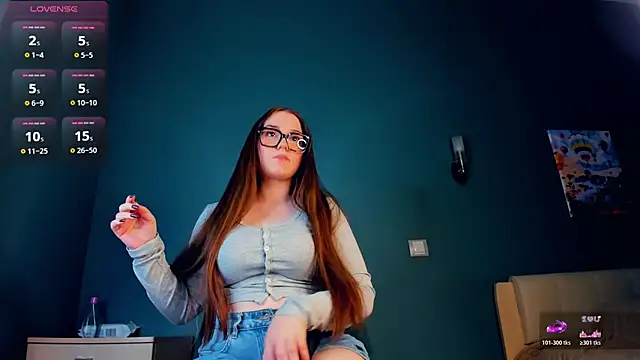 Snapshot of CrissyKales chatting on February 11, 2026, 5:07 pm CrissyKales online show from February 11, 2026, 5:07 pm