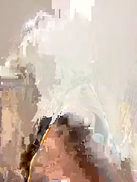 Youyou 12 online show from February 22, 2026, 3:43 pm