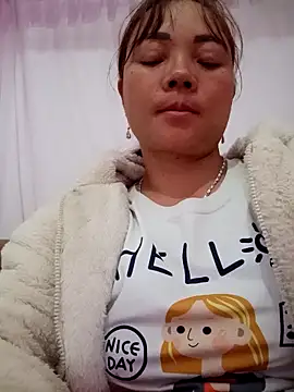 Snapshot of neyney110 chatting on February 21, 2026, 11:55 am neyney110 online show from February 21, 2026, 11:55 am