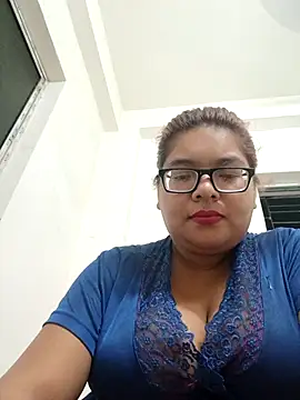 Snapshot of Elie_Hallway chatting on July 18, 2026, 6:23 pm Elie Hallway online show from July 18, 2026, 6:23 pm