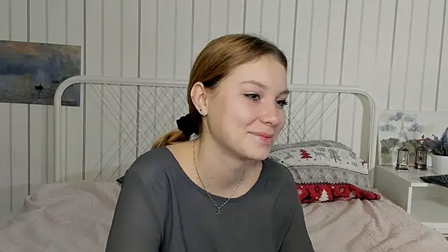 JadwigaTagliavia online show from February 8, 2026, 8:23 pm