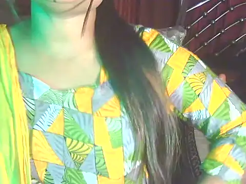 Snapshot of Nusrat_Faria chatting on May 17, 2026, 5:53 pm Nusrat Faria online show from May 17, 2026, 5:53 pm