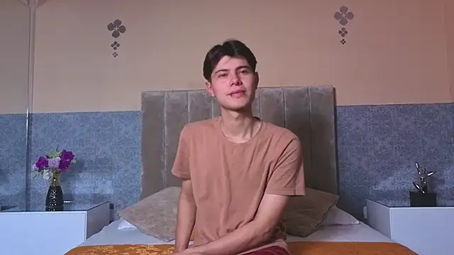 Derek Sinn online show from February 17, 2026, 7:53 pm