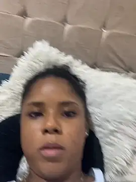 LIA PARKERR online show from February 24, 2026, 12:19 am