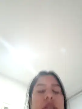 tifany lechosa111 online show from February 7, 2026, 4:27 am