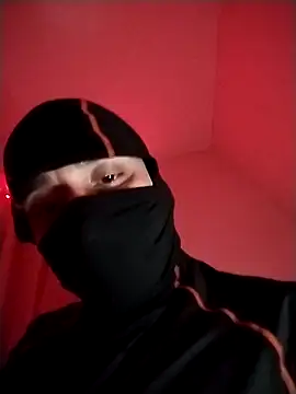 Snapshot of BoxedDitty chatting on February 15, 2026, 6:10 am BoxedDitty online show from February 15, 2026, 6:10 am