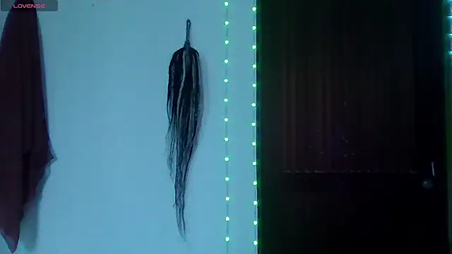 suky pou online show from February 2, 2026, 8:29 pm