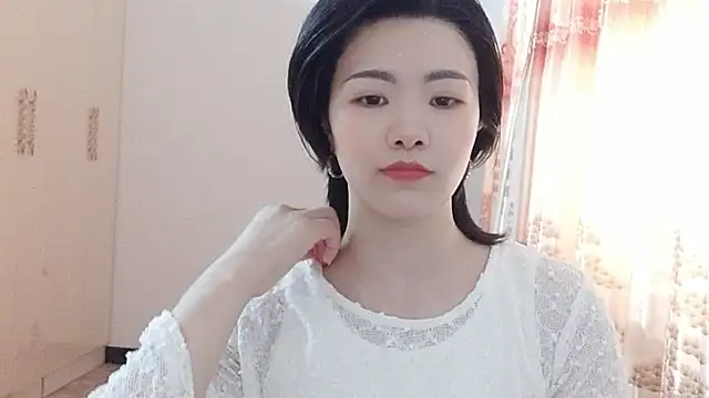 Nikishine online show from April 6, 2026, 5:41 am