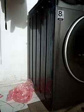 sushi-asa online show from April 15, 2026, 11:49 pm