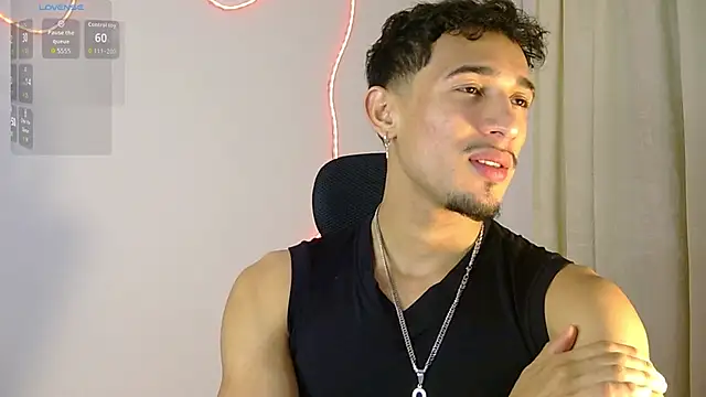 Snapshot of rafael_stone11 chatting on February 14, 2026, 2:19 am rafael stone11 online show from February 14, 2026, 2:19 am