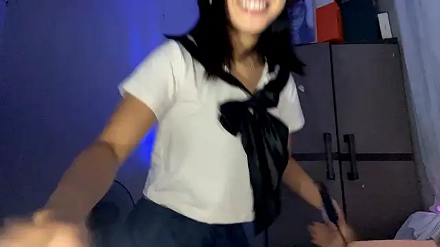 Snapshot of ConstancePorrini chatting on February 11, 2026, 7:46 am ConstancePorrini online show from February 11, 2026, 7:46 am