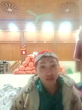 hot-luna- online show from February 13, 2026, 11:50 am