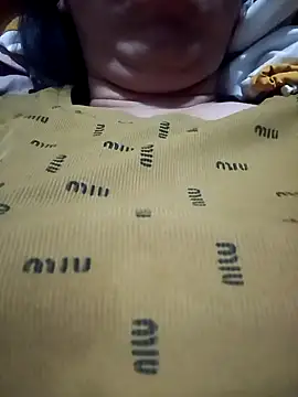 hot-luna- online show from March 3, 2026, 8:59 pm