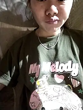 Bella-222 online show from March 11, 2026, 11:44 pm