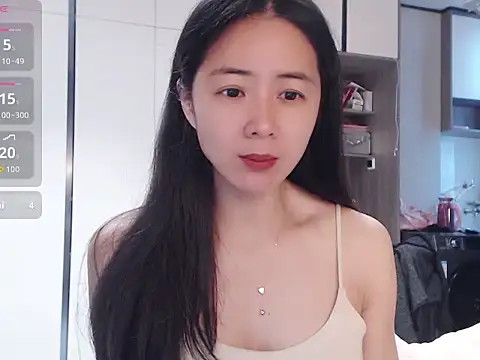 Snapshot of Tsuki-y chatting on February 23, 2026, 11:24 pm Tsuki-y online show from February 23, 2026, 11:24 pm