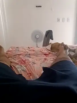 Snapshot of TropBig chatting on February 11, 2026, 10:42 am TropBig online show from February 11, 2026, 10:42 am