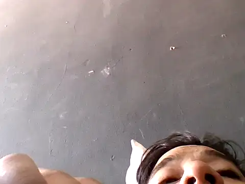 Yankoloco92 online show from June 4, 2026, 7:42 pm