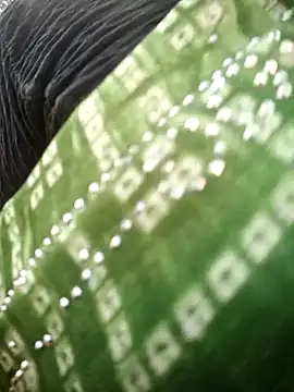 Snapshot of Hotty_raghni chatting on February 26, 2026, 2:32 am Hotty raghni online show from February 26, 2026, 2:32 am