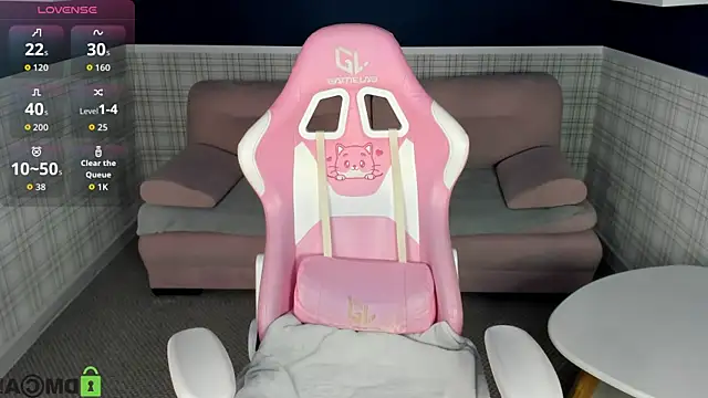 Snapshot of Stella_Lee chatting on March 26, 2026, 11:43 pm Stella Lee online show from March 26, 2026, 11:43 pm